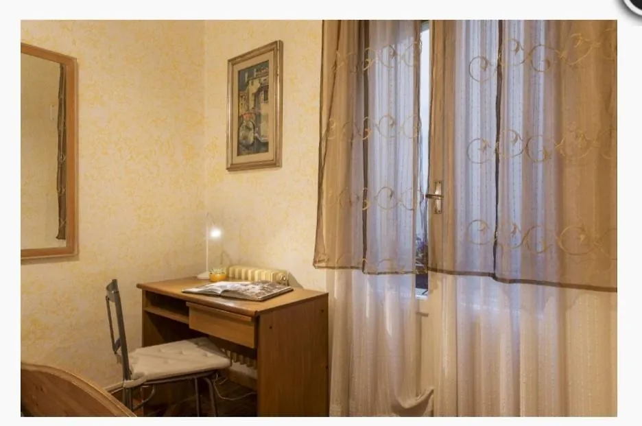 Tre Gigli Firenze Apartment, 5 Minutes From Station, Via Palazzuolo 55 Apartment
