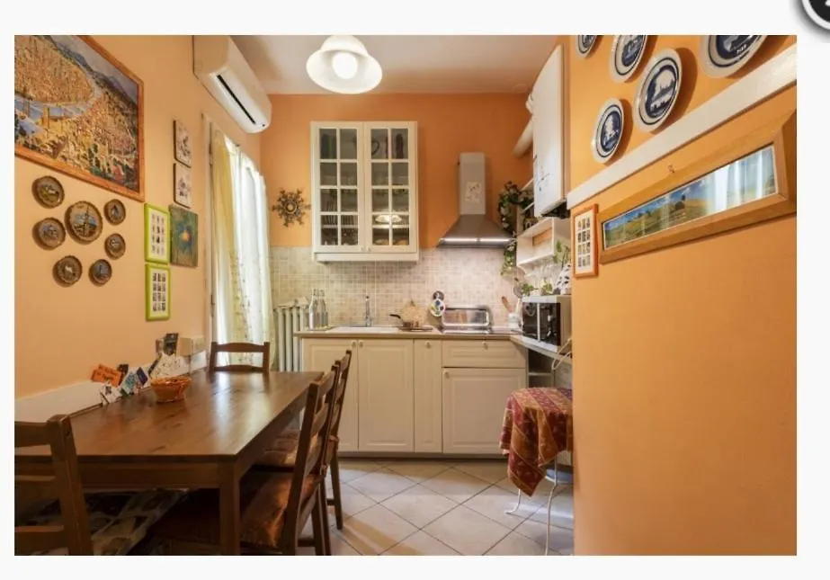 Tre Gigli Firenze Apartment, 5 Minutes From Station, Via Palazzuolo 55 Apartment
